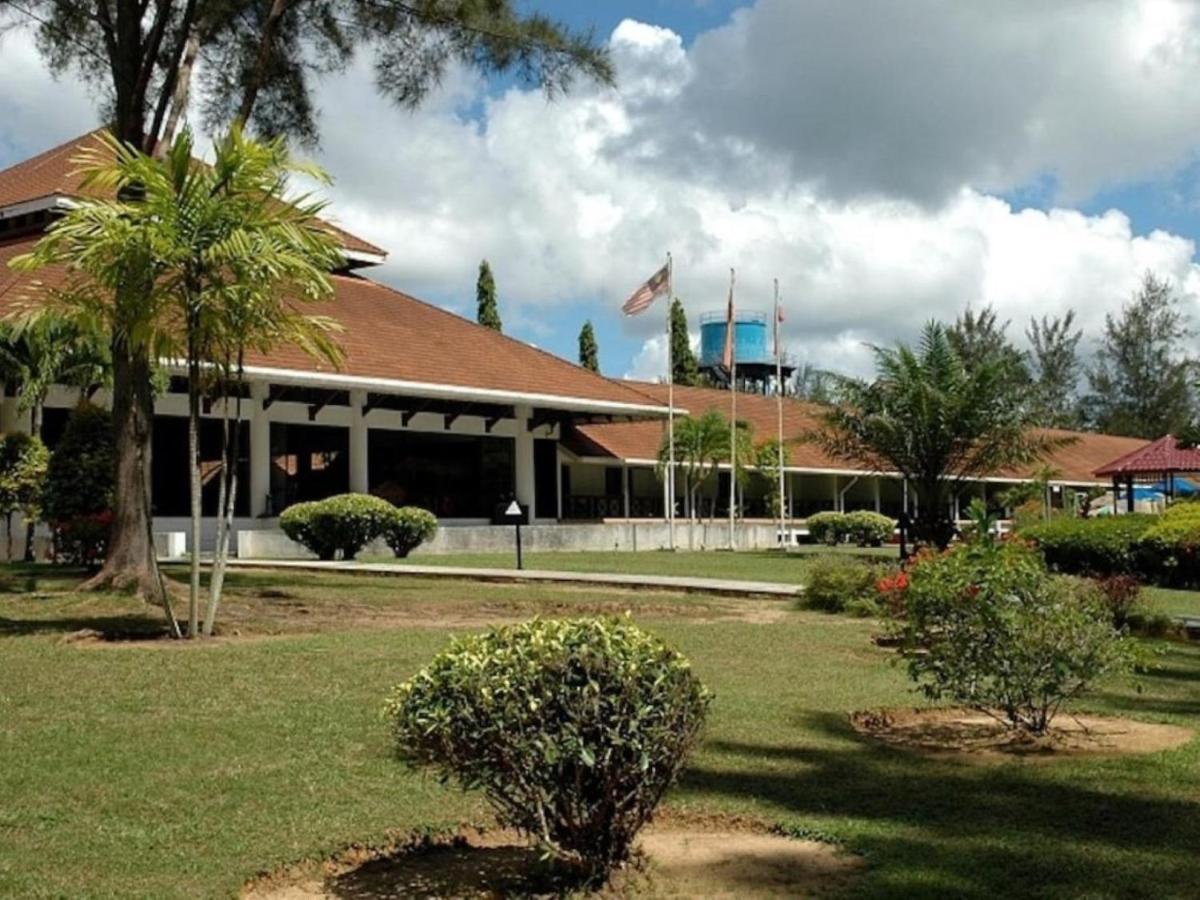 Hotel Felda Residence Sahabat Kampong Ateamu Exterior photo